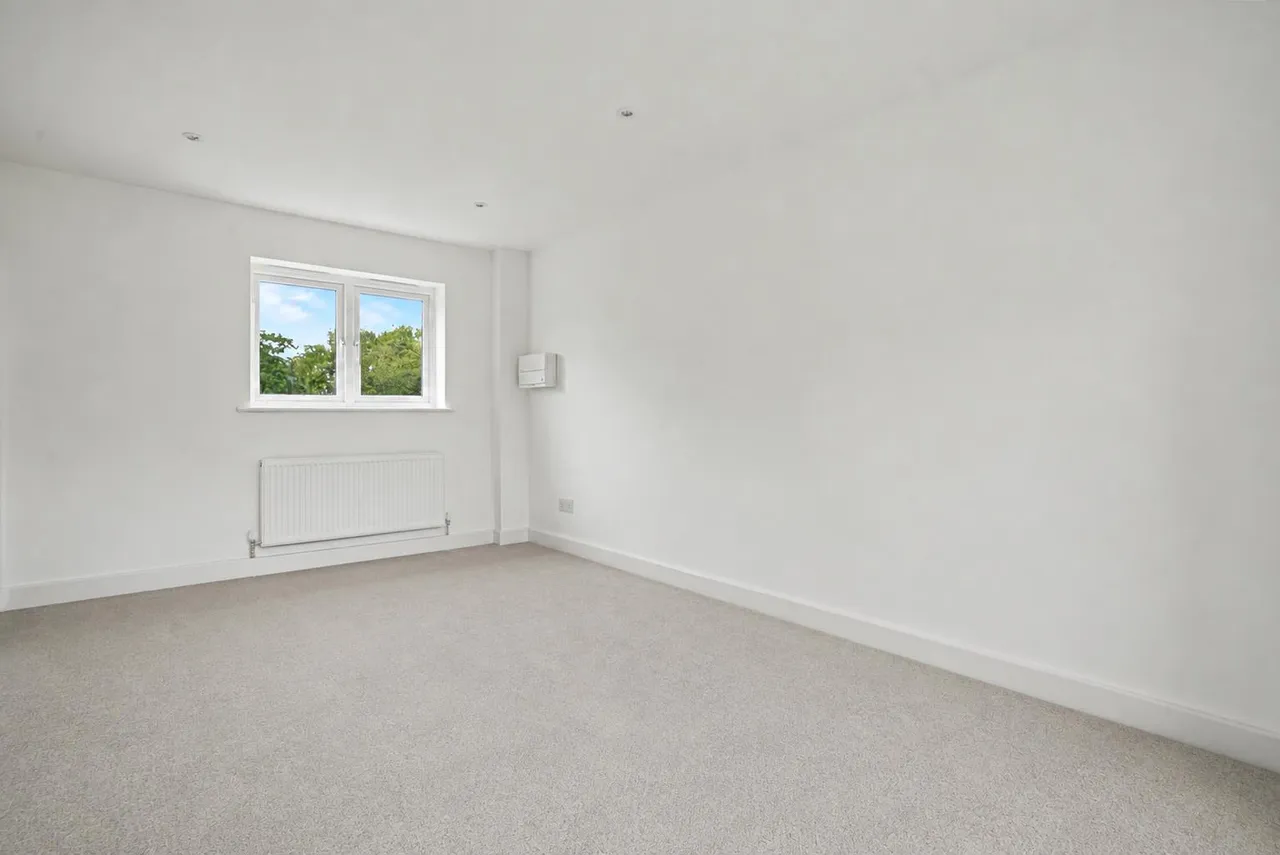 Hoff Close, Long Eaton, NG10, photo 6