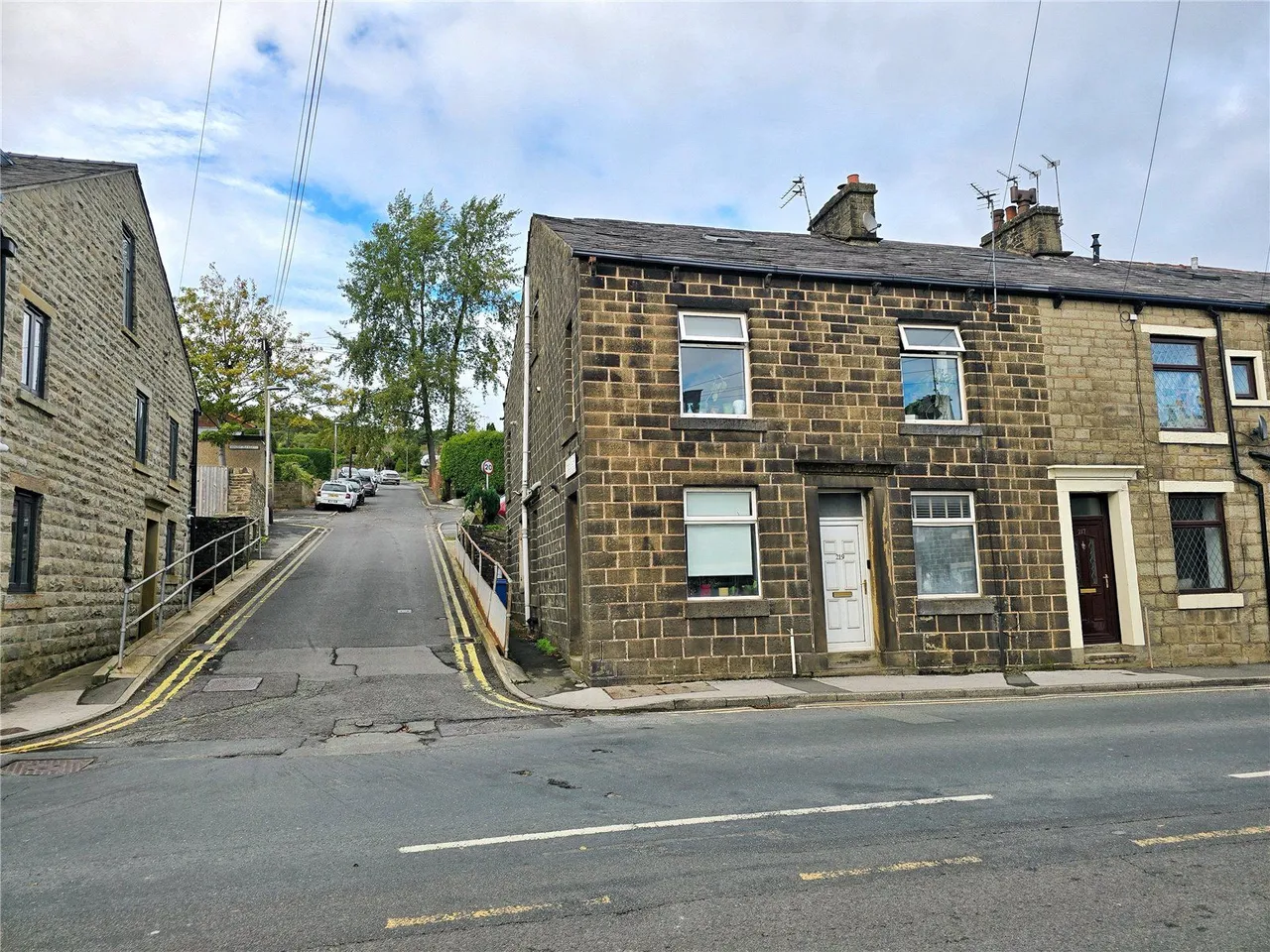 3 bed house for sale, Haslingden Road, Rawtenstall, BB4