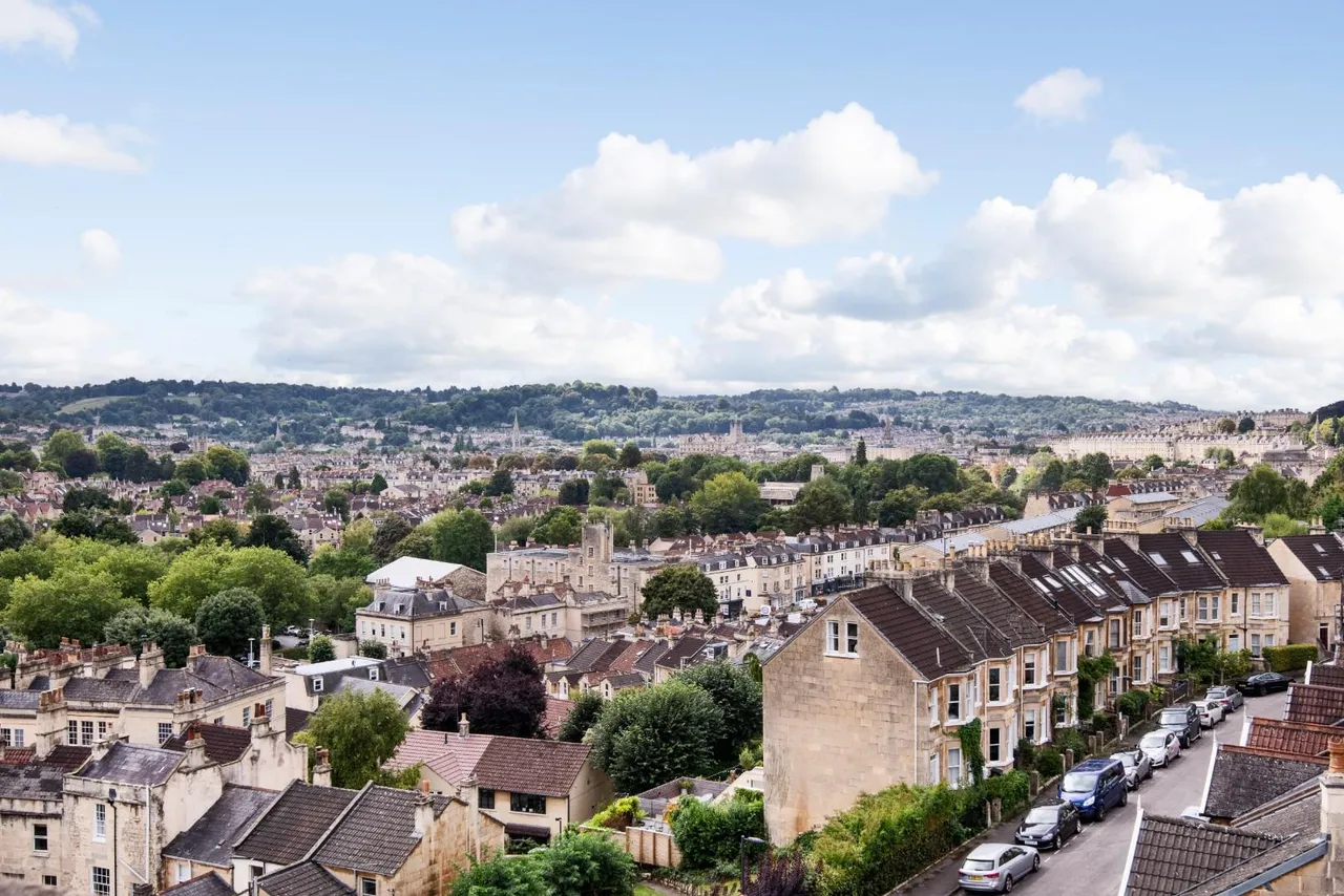 Upper East Hayes, Bath, BA1, photo 21
