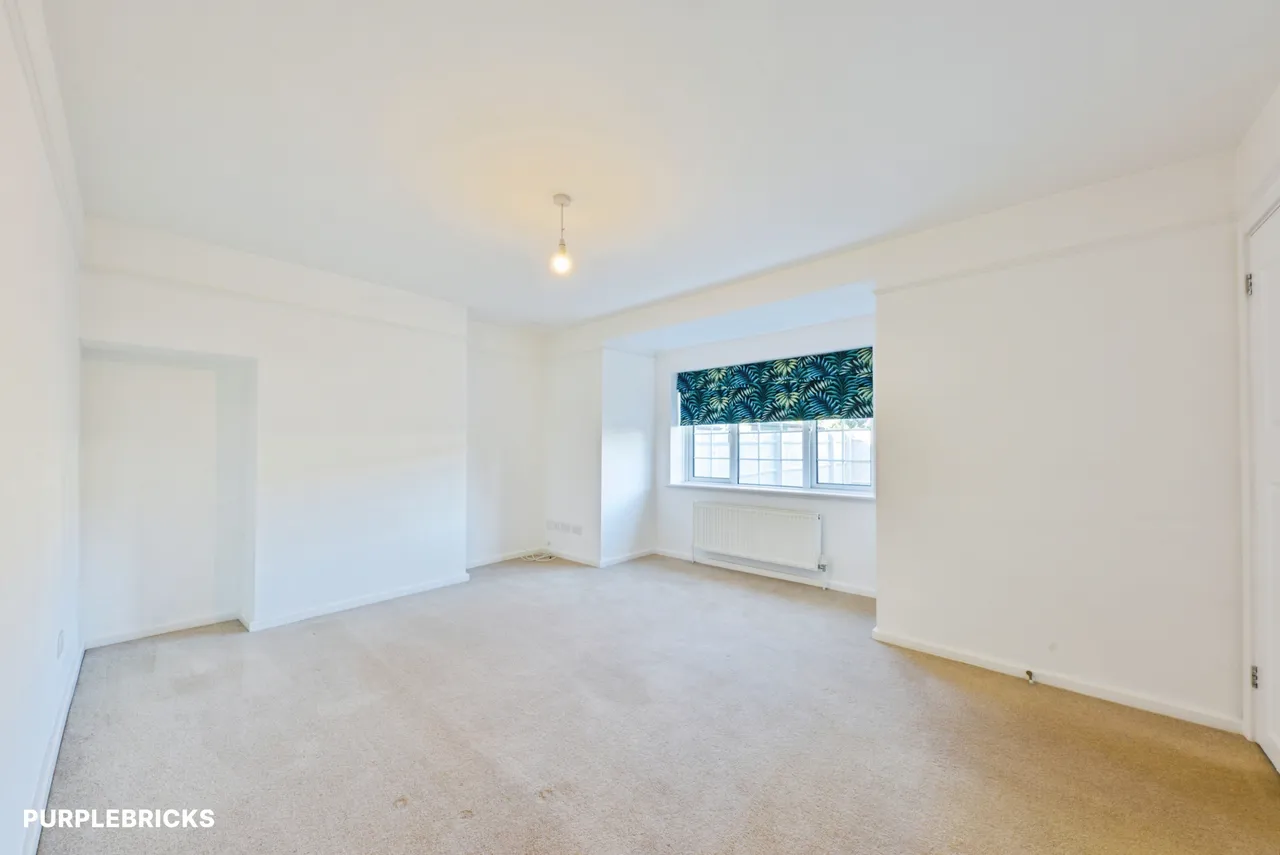 Avon Chase, Henlow, SG16, photo 13