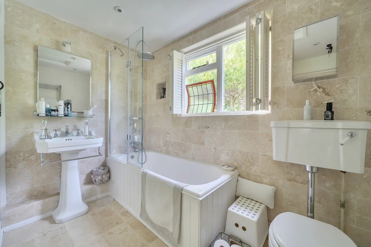 Vicarage Street, Painswick, Stroud, GL6, photo 12