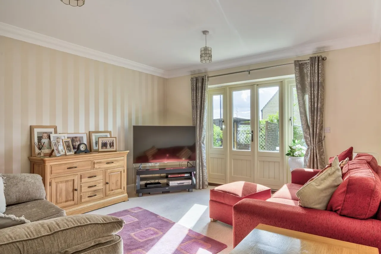 Shilham Way, Cirencester, GL7, photo 4