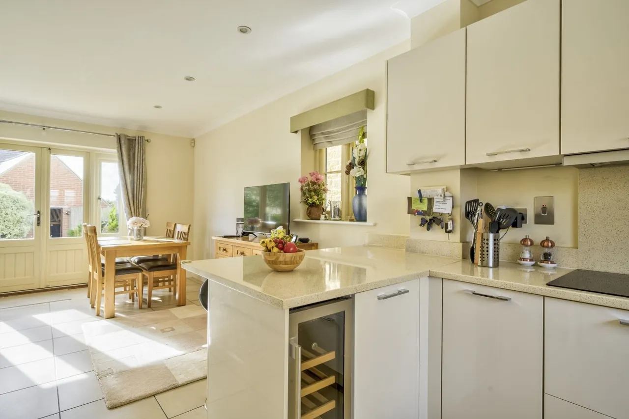 Shilham Way, Cirencester, GL7, photo 7