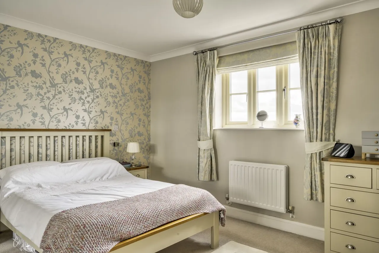 Shilham Way, Cirencester, GL7, photo 16