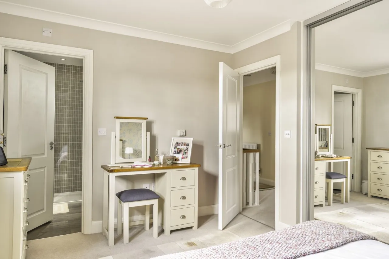 Shilham Way, Cirencester, GL7, photo 17