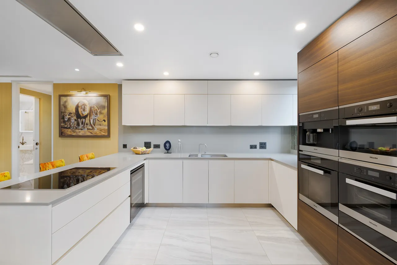 Ingestre Place, London, W1F, photo 6