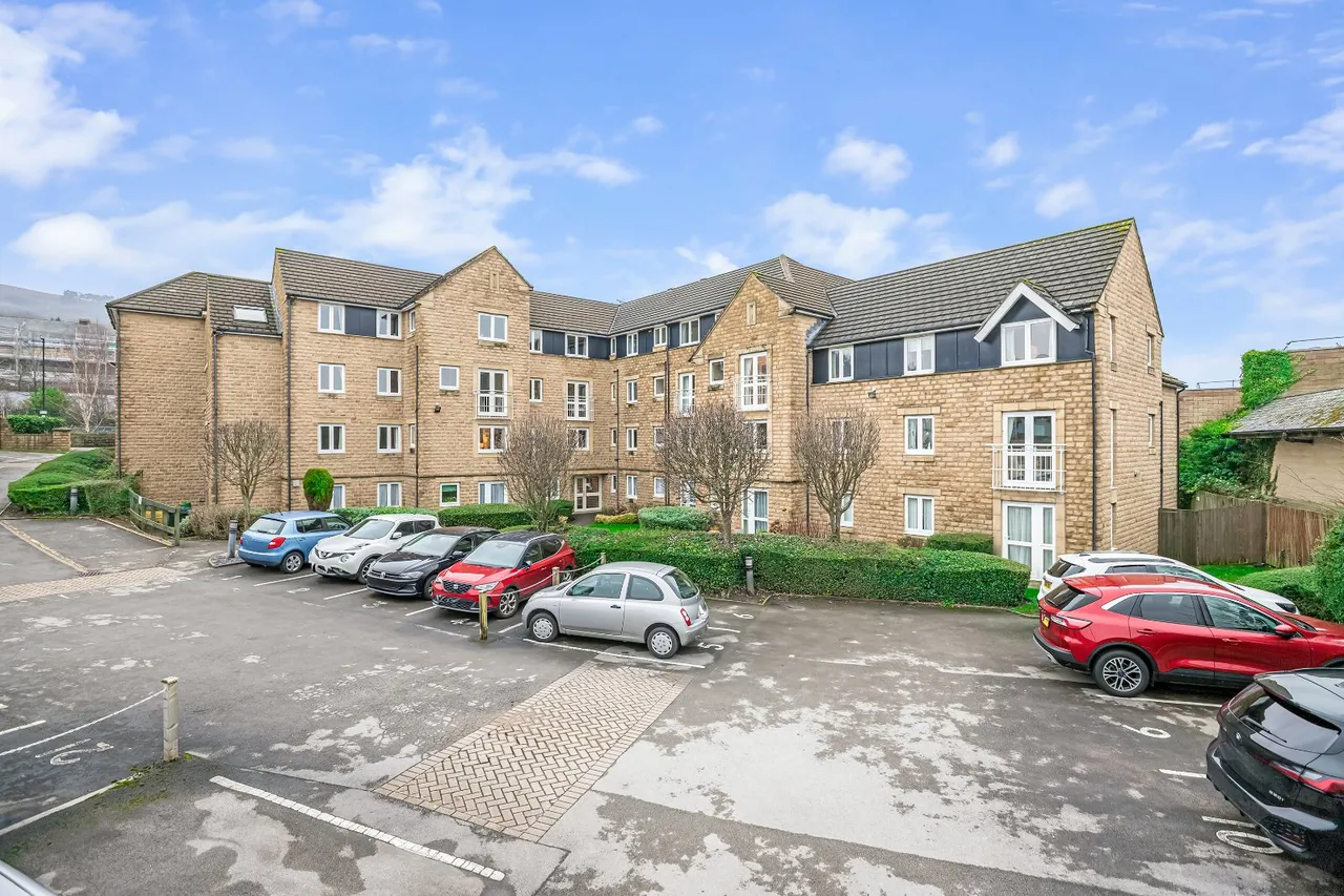 1 bed flat for sale, Springs Lane, Ilkley, LS29