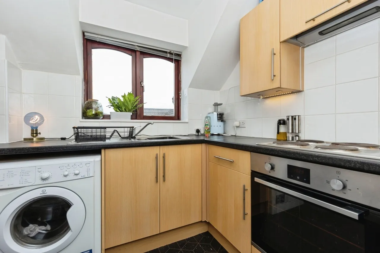 Evans Close, Didsbury, Manchester, Greater Manchester, M20, photo 6