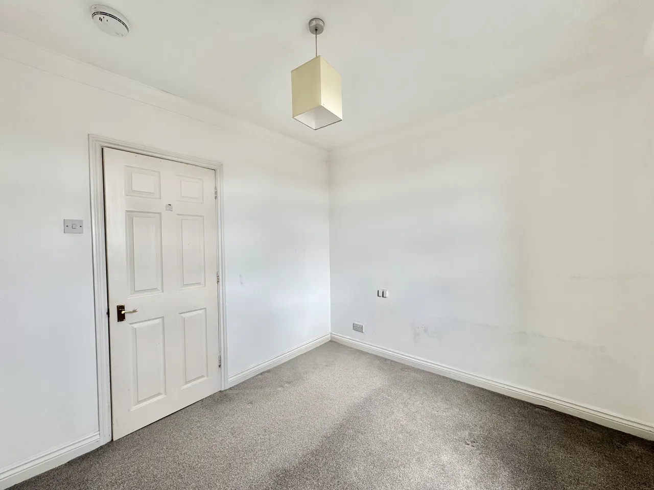 Devonshire Square, Southsea, PO4, photo 7