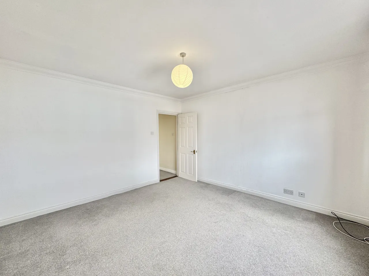 Devonshire Square, Southsea, PO4, photo 3
