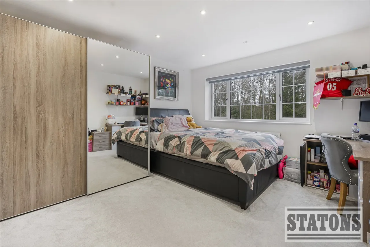 Upland Drive, Brookmans Park, Hatfield, Hertfordshire, AL9 6PT, photo 17
