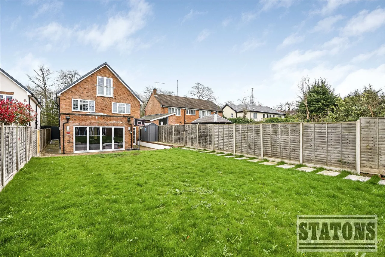 Upland Drive, Brookmans Park, Hatfield, Hertfordshire, AL9 6PT, photo 31
