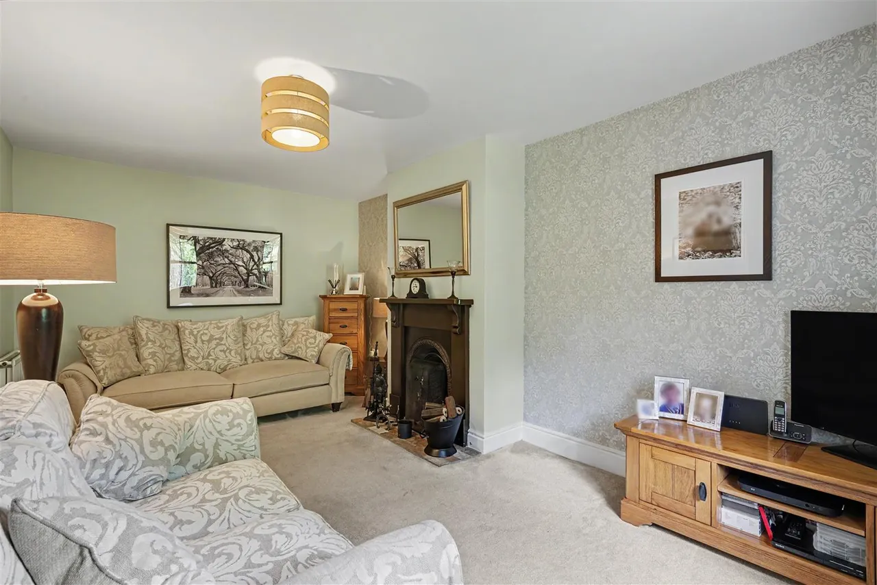 The Field, Shipley, DE75, photo 6