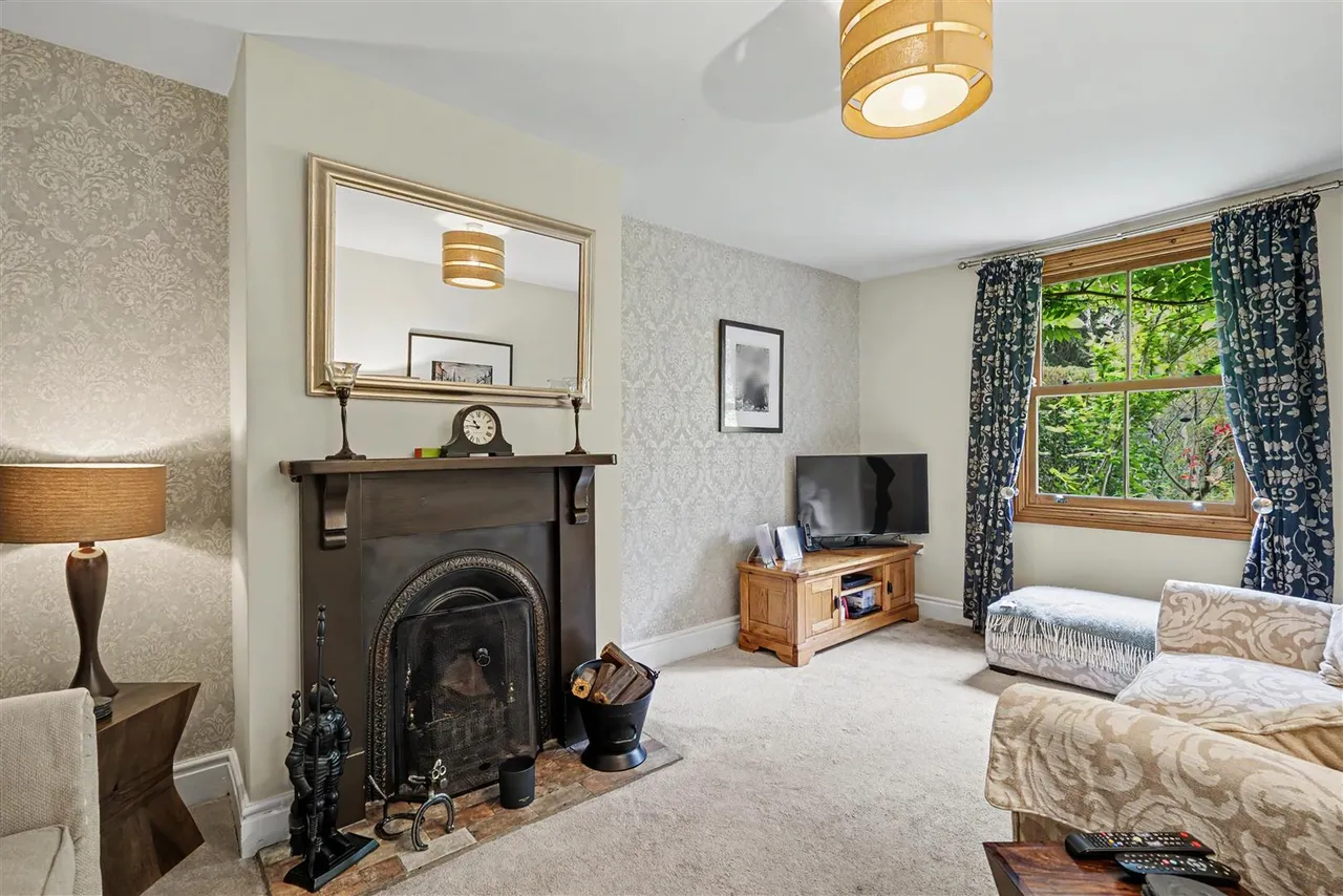 The Field, Shipley, DE75, photo 3