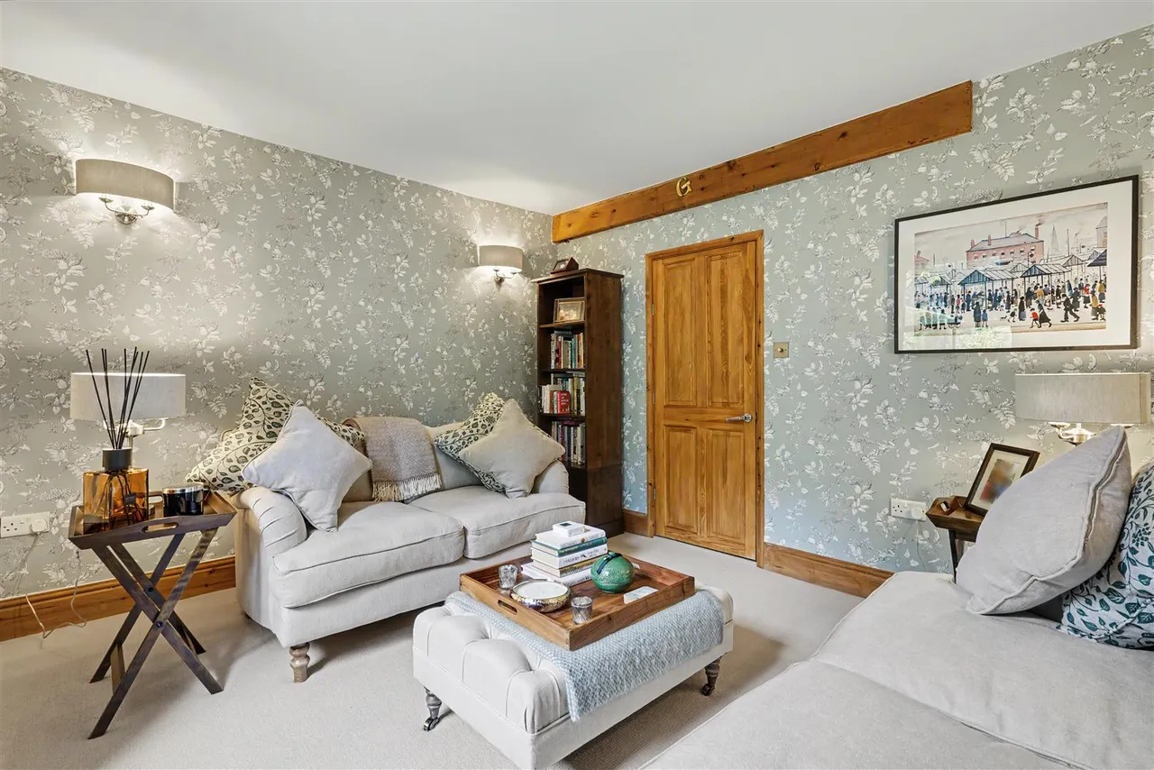 The Field, Shipley, DE75, photo 8