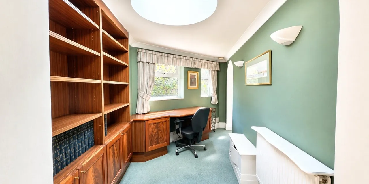 Baskervyle Road, Heswall, CH60, photo 10