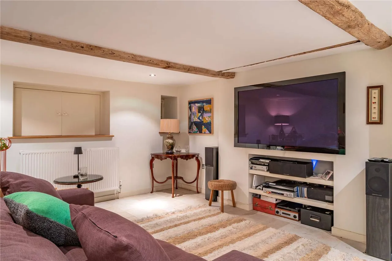 Sparsholt, Winchester, Hampshire, SO21 2LR, photo 11