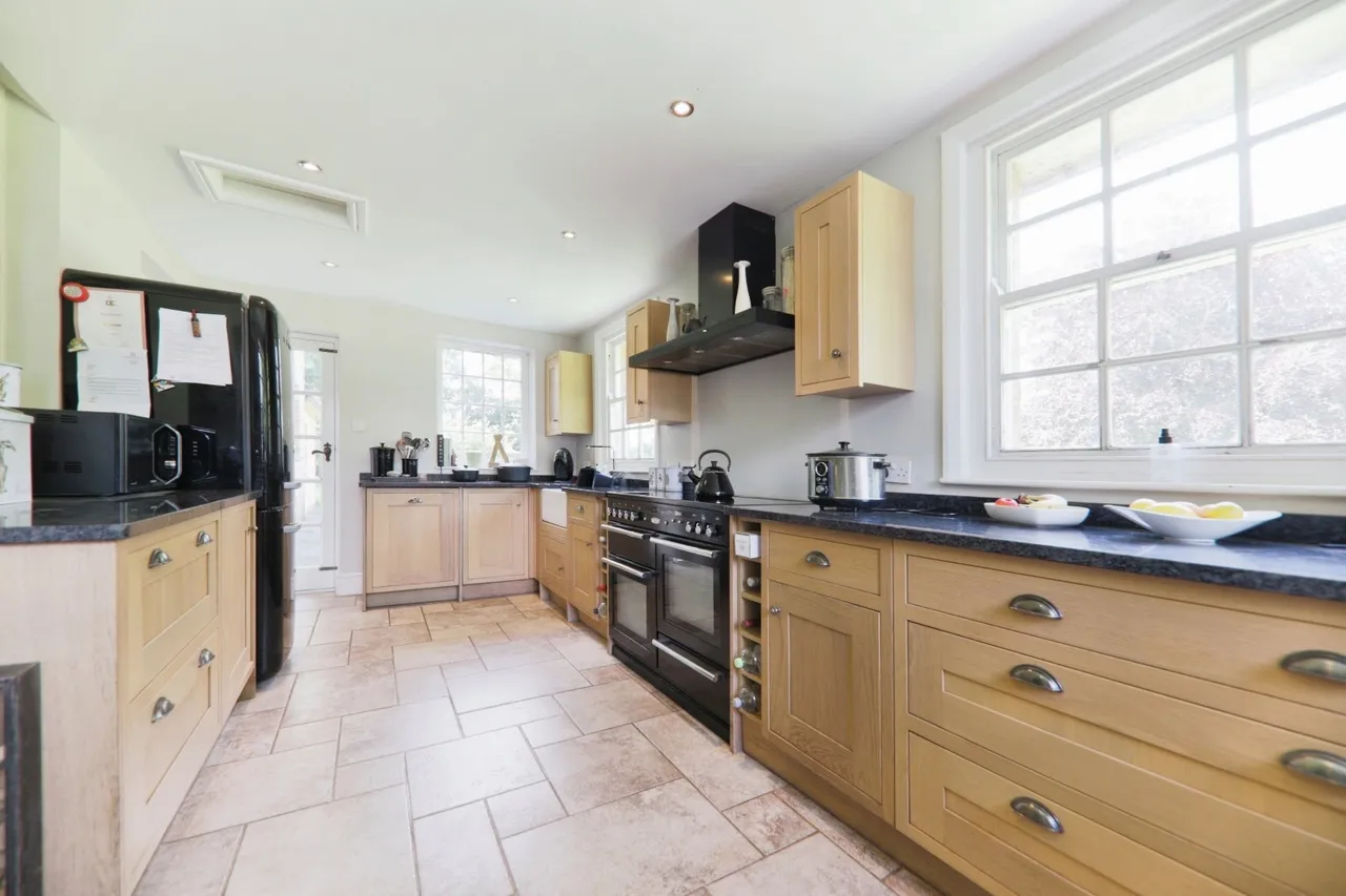 Hull Road, Aldbrough, HU11, photo 5