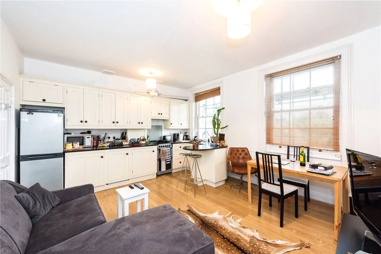Cruikshank Street, London, WC1X, photo 4