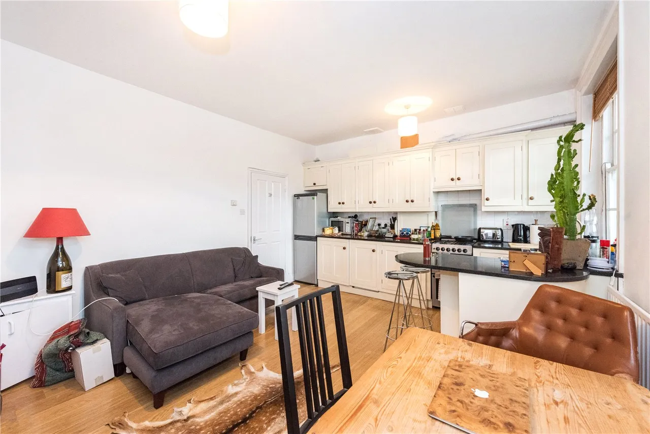 Cruikshank Street, London, WC1X, photo 5