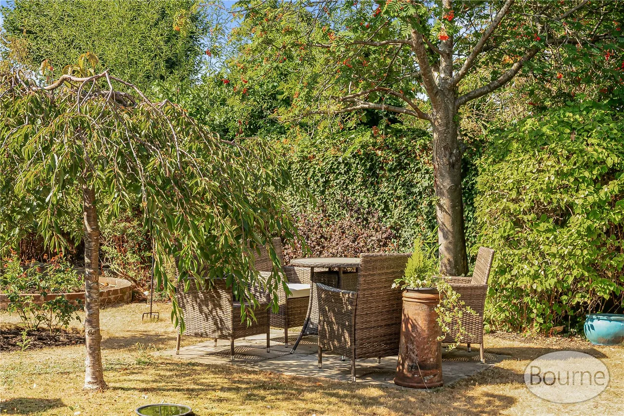 Sydney Place, Guildford, GU1, photo 17