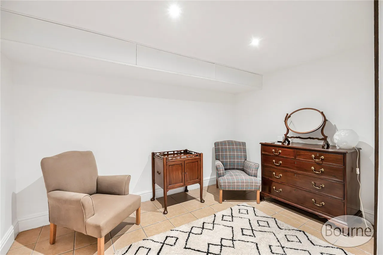 Sydney Place, Guildford, GU1, photo 8