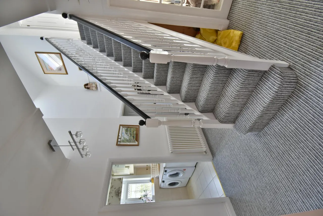 New Road, BH10, photo 17