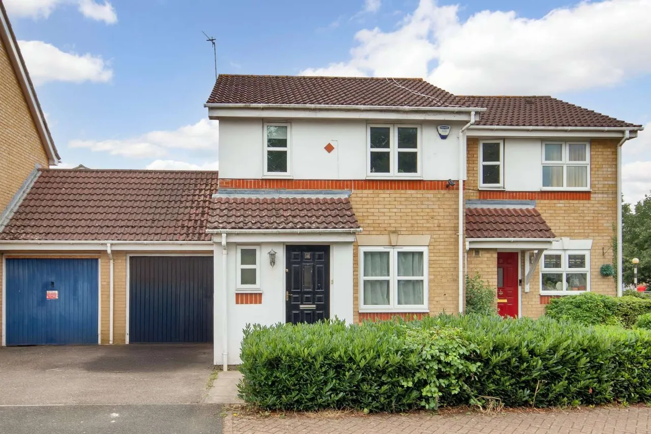 Blackmead, Riverhead, Sevenoaks, Kent, TN13 2QU, photo 8