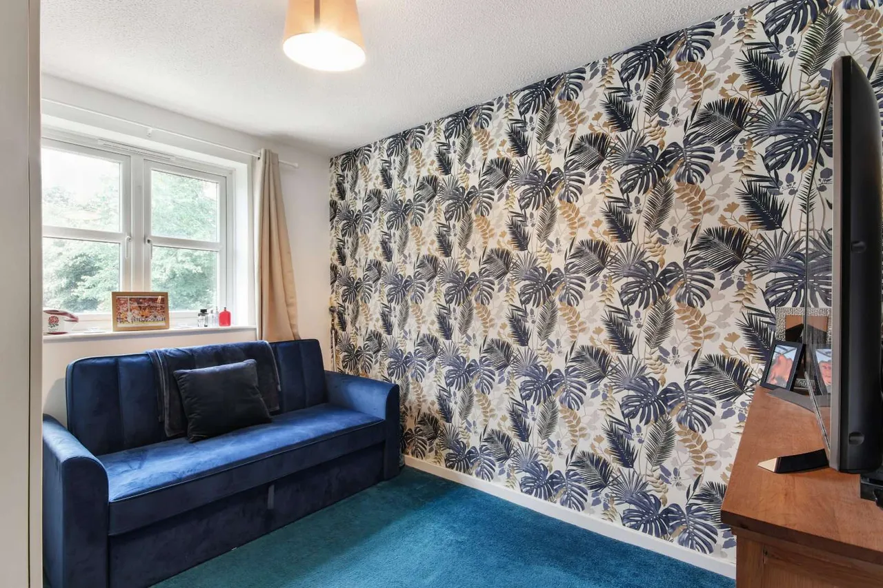 Blackmead, Riverhead, Sevenoaks, Kent, TN13 2QU, photo 7
