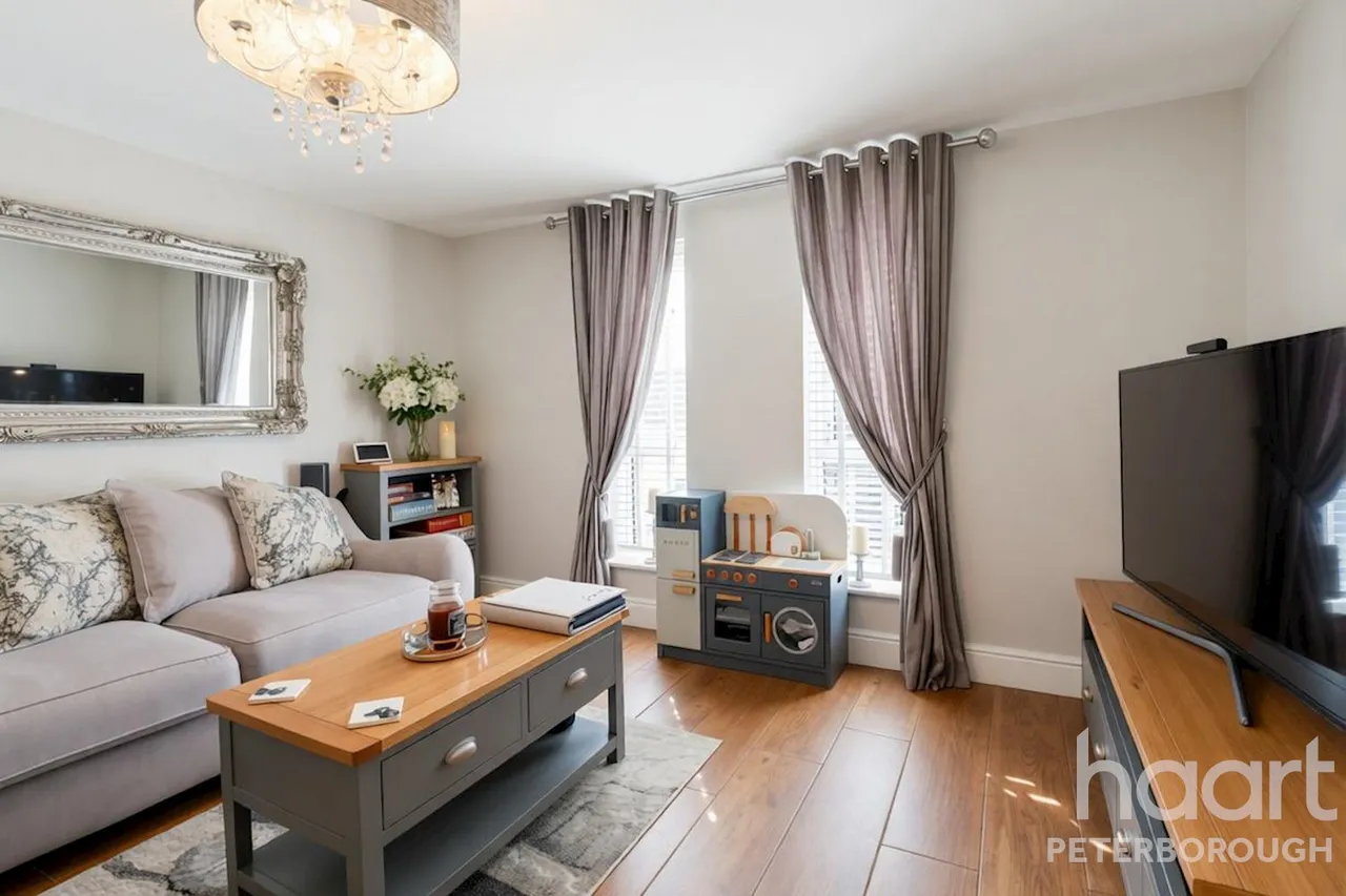 Chalice Close, Peterborough, PE7, photo 7