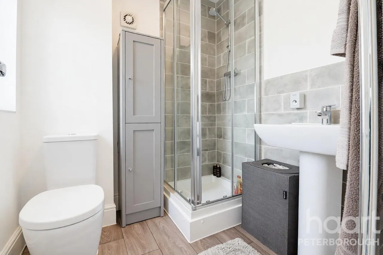 Chalice Close, Peterborough, PE7, photo 14