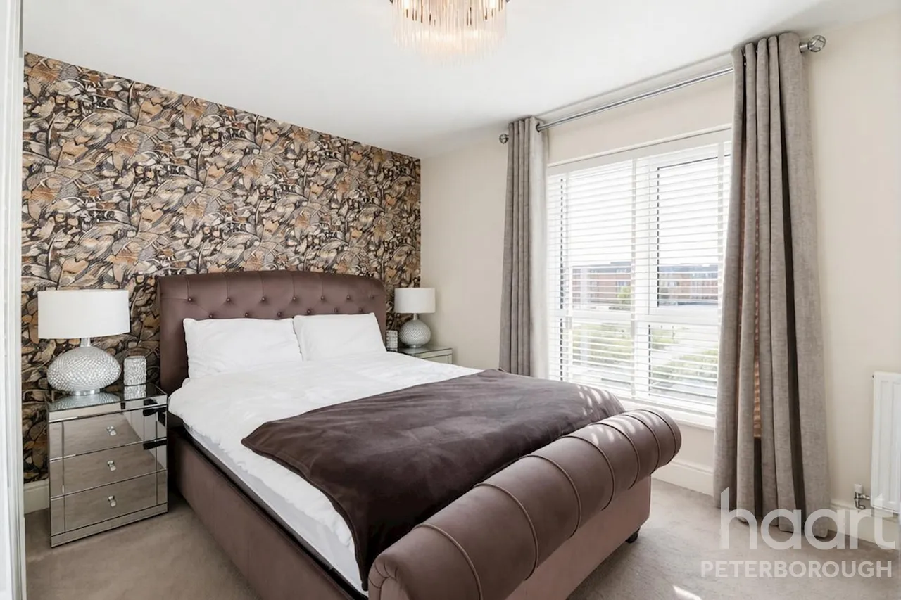 Chalice Close, Peterborough, PE7, photo 12