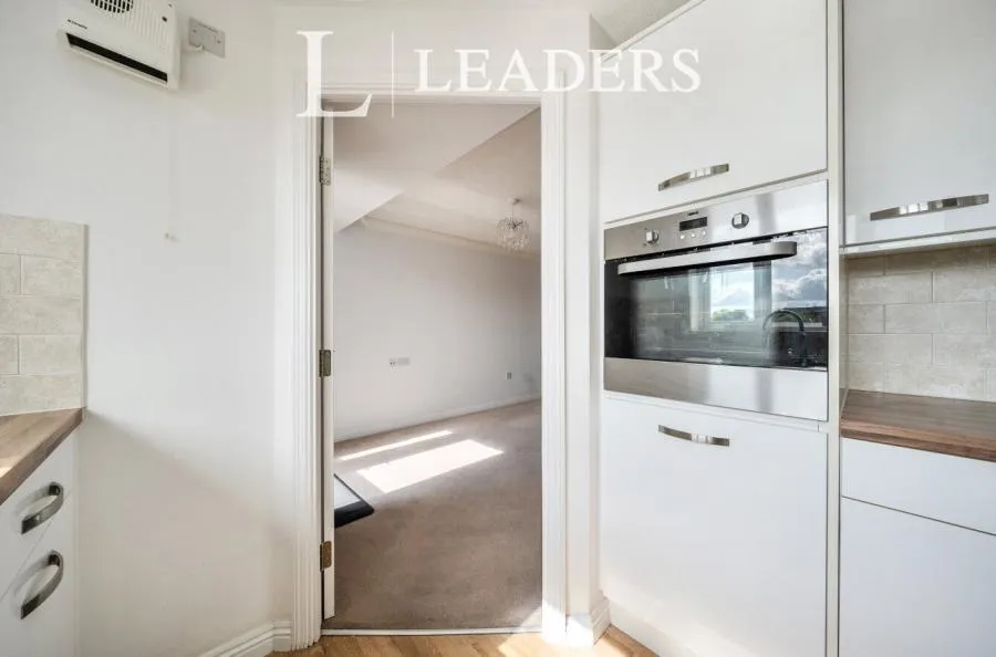 Bradford Street, Tonbridge, TN9, photo 16