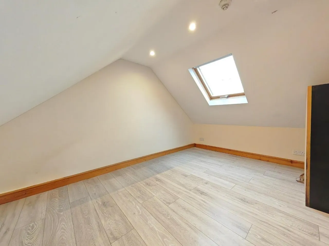 Whitley Wood Lane, Reading, RG2, photo 9