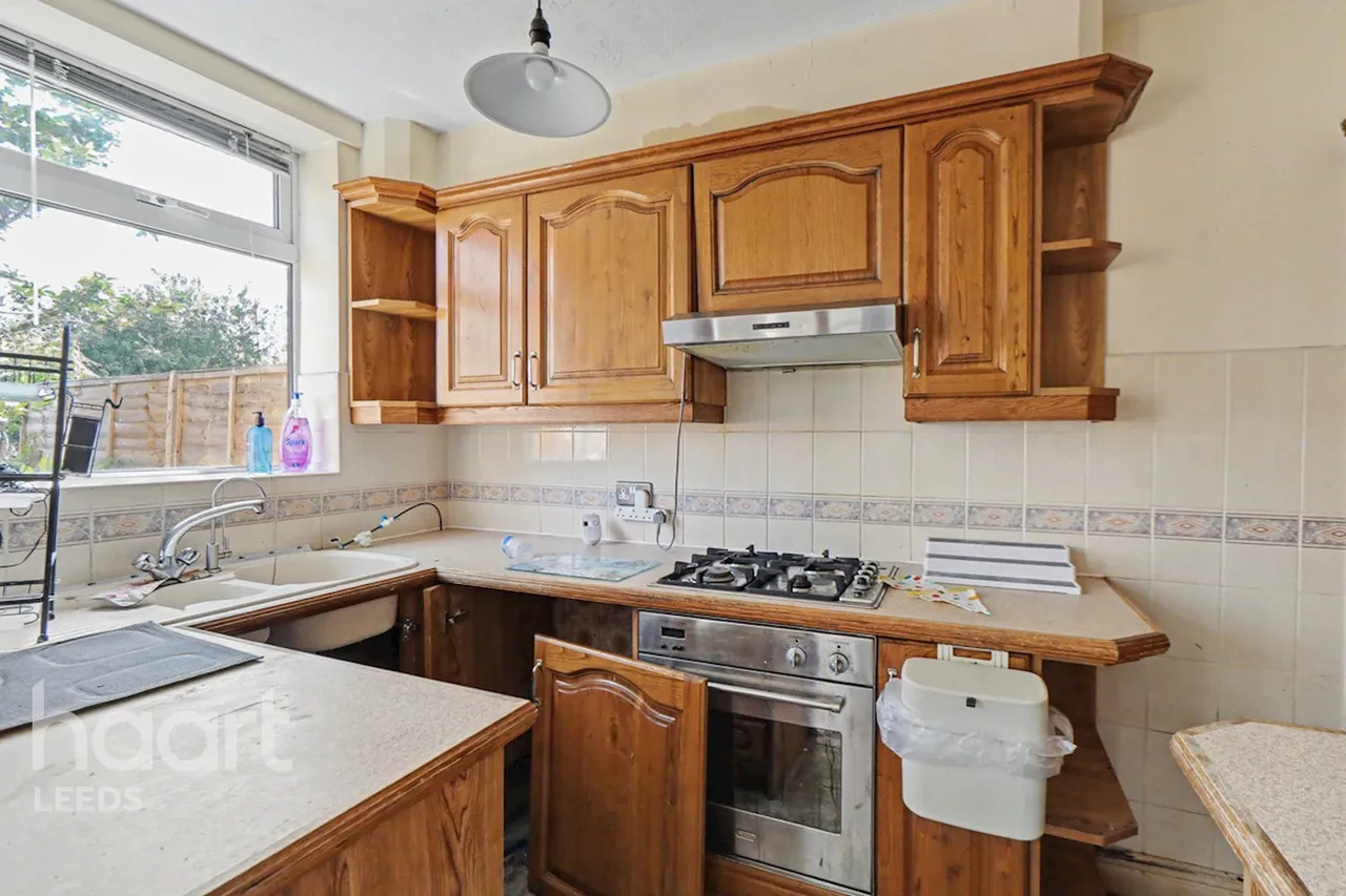 Station Road, Leeds, LS25, photo 5