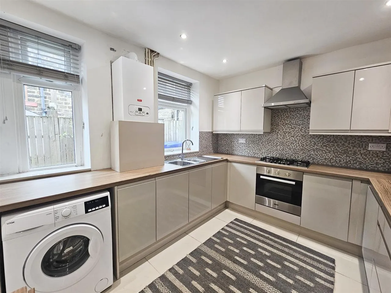 Gibb Street, Cowling, BD22, photo 4