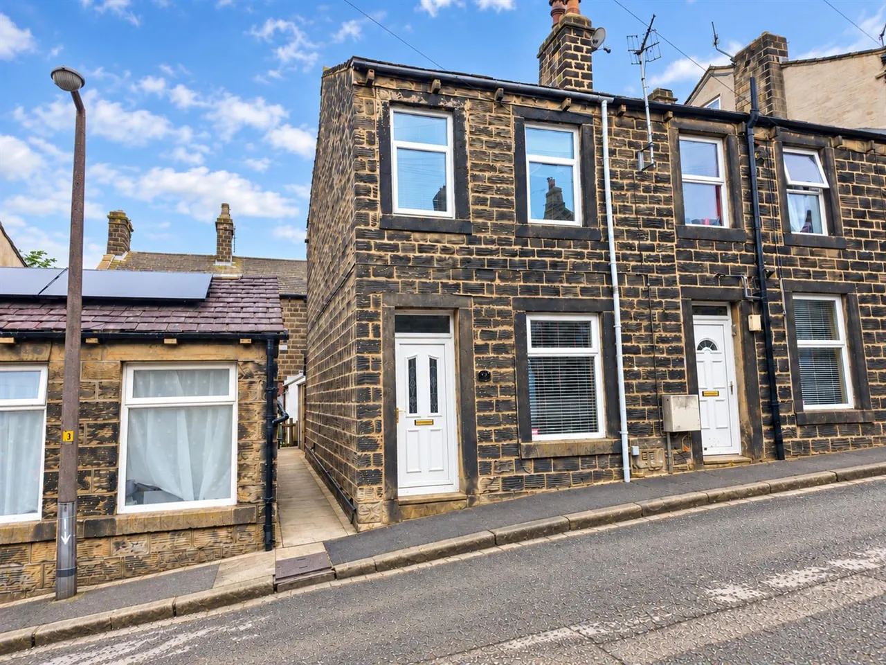 3 bed house for sale, Gibb Street, Cowling, BD22