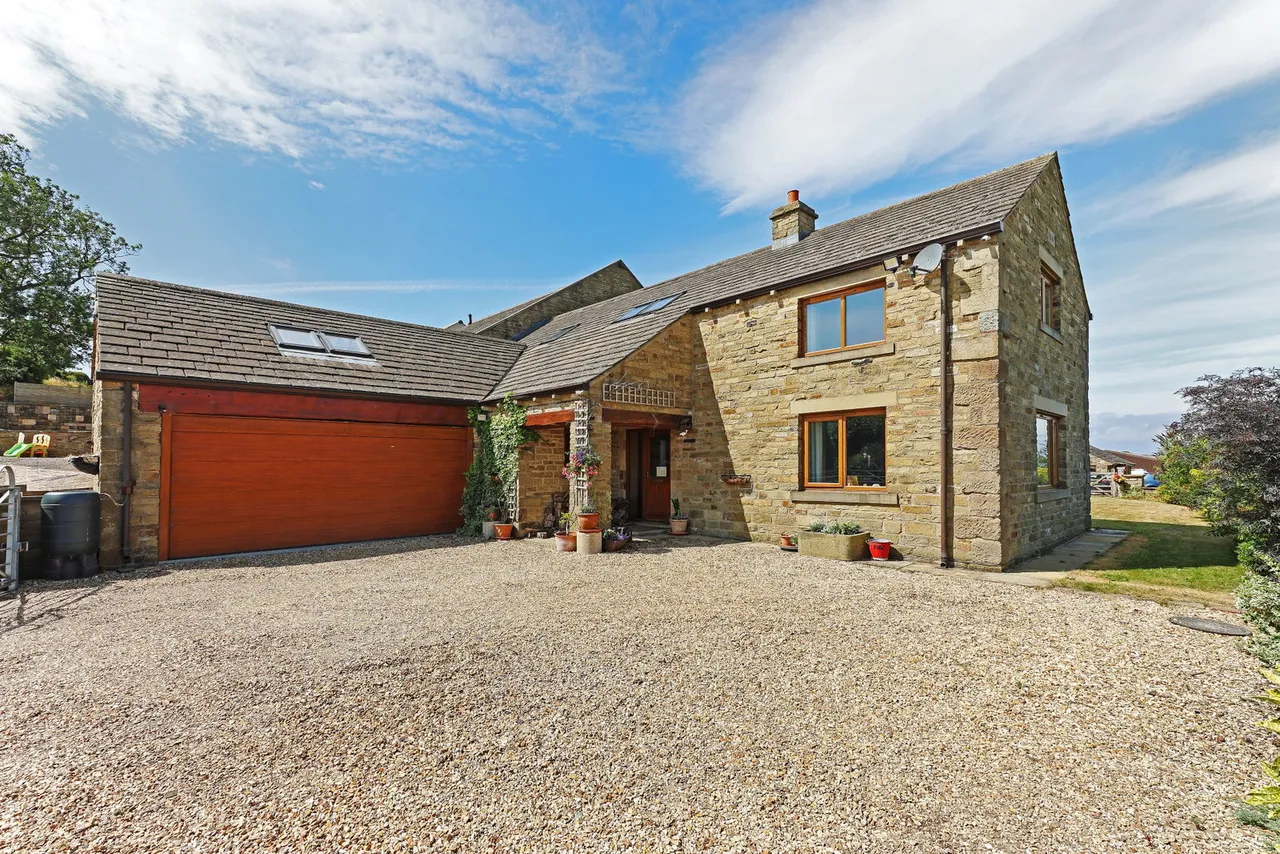 Haigh Head Road, Hoylandswaine, S36, photo 4