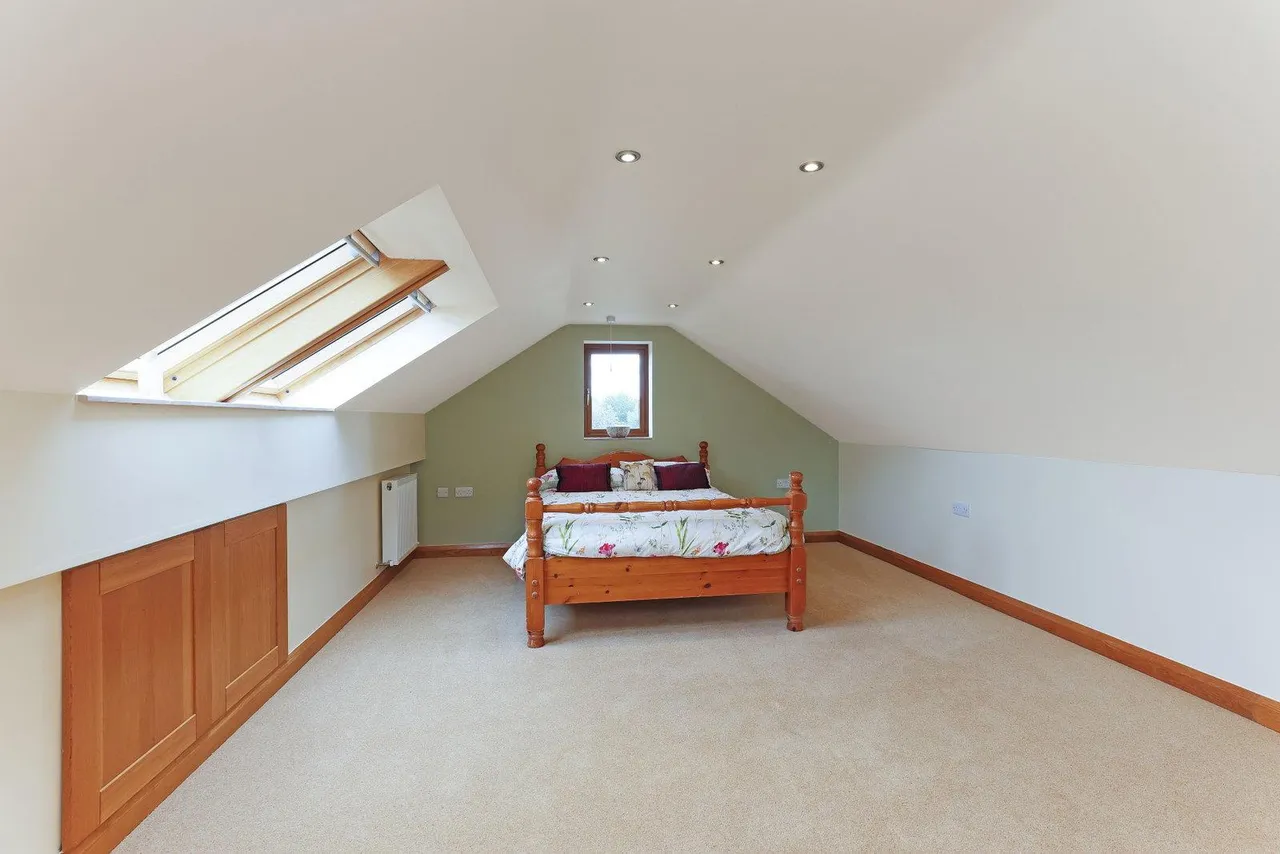 Haigh Head Road, Hoylandswaine, S36, photo 24