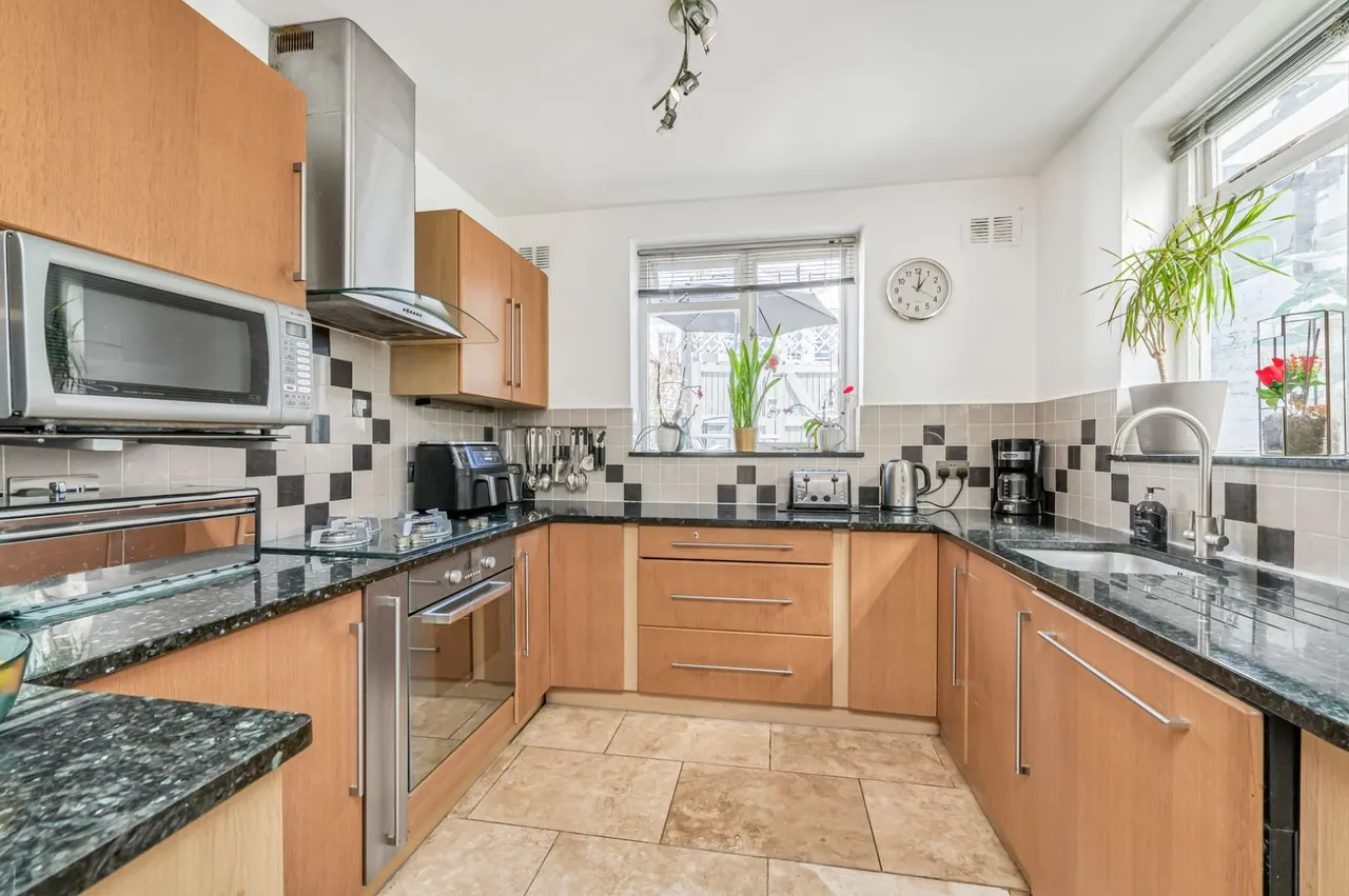 St Ann's Hill, Wandsworth, London, SW18, photo 5