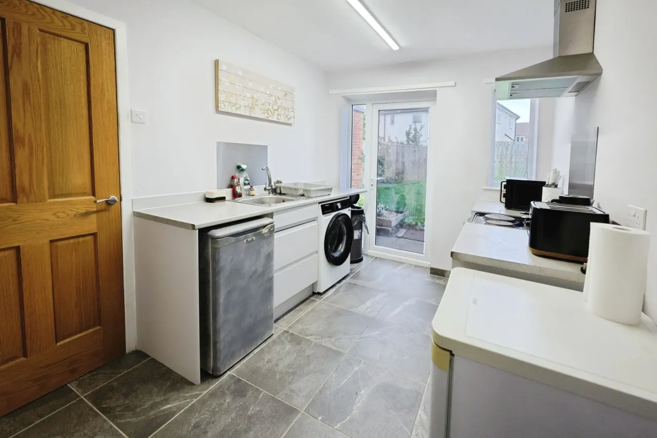 Coniston Crescent, Crook, photo 5