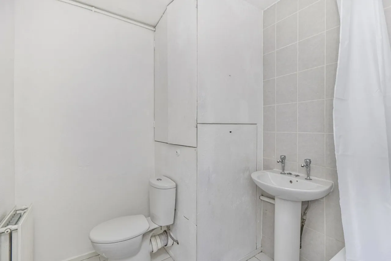 Owen Close, London, SE28, photo 9