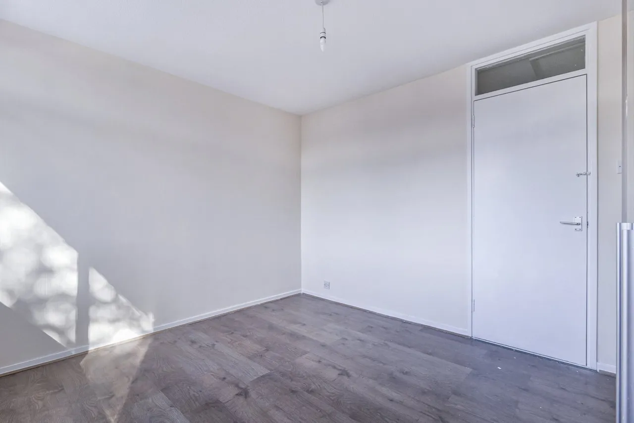 Owen Close, London, SE28, photo 4