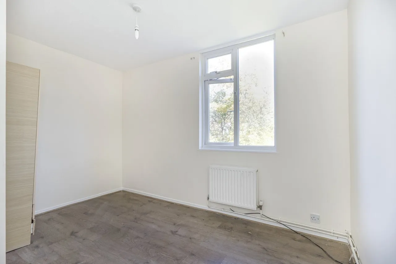 Owen Close, London, SE28, photo 7