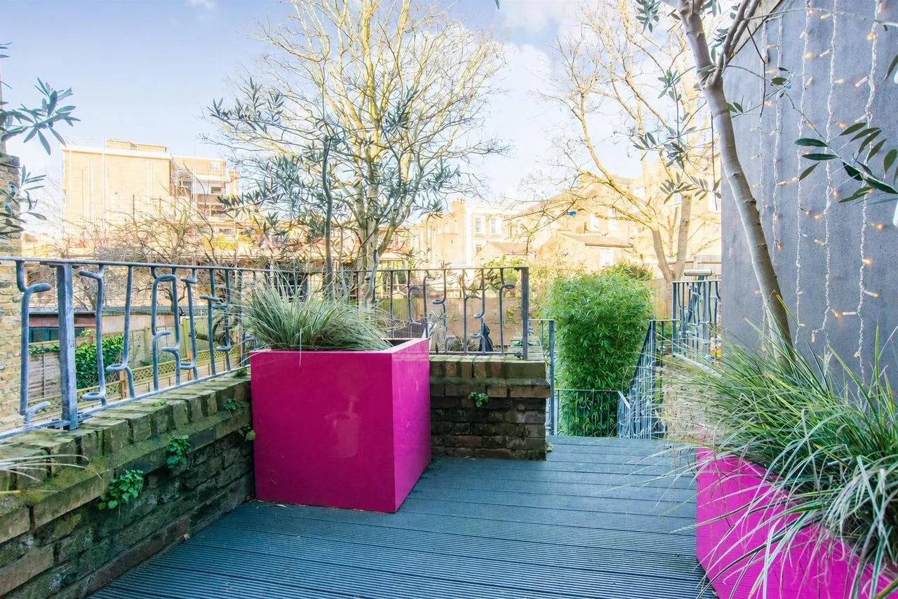 Leighton Grove Kentish Town, London NW5 2RA, photo 10