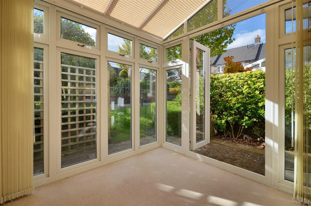Stapleford Court, Stalbridge, photo 5