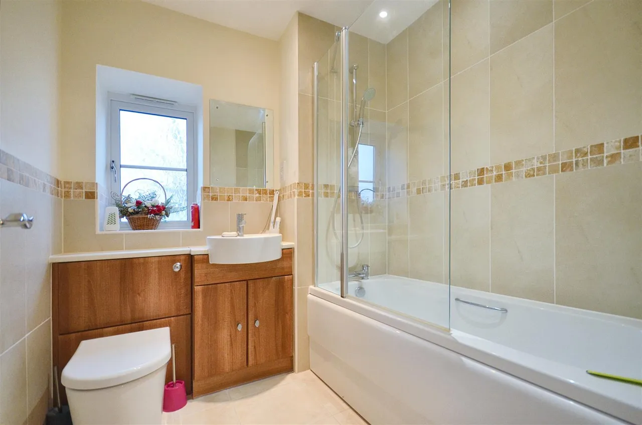 Stapleford Court, Stalbridge, photo 9