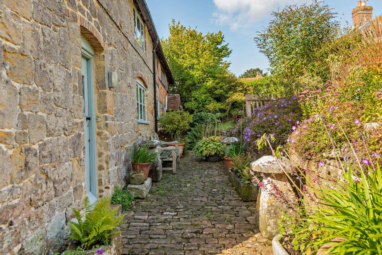 Tillington, Petworth, GU28, photo 8