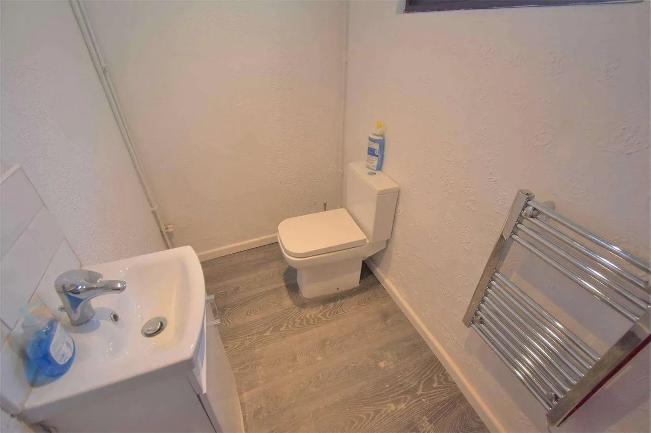 Watling Street, Dartford, DA2, photo 6