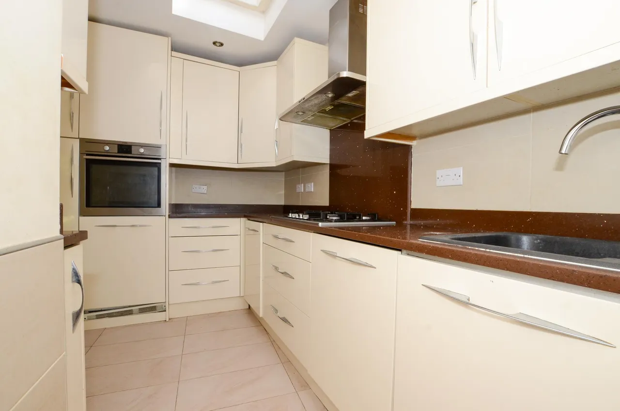 Bullescroft Road, Edgware, HA8, photo 10
